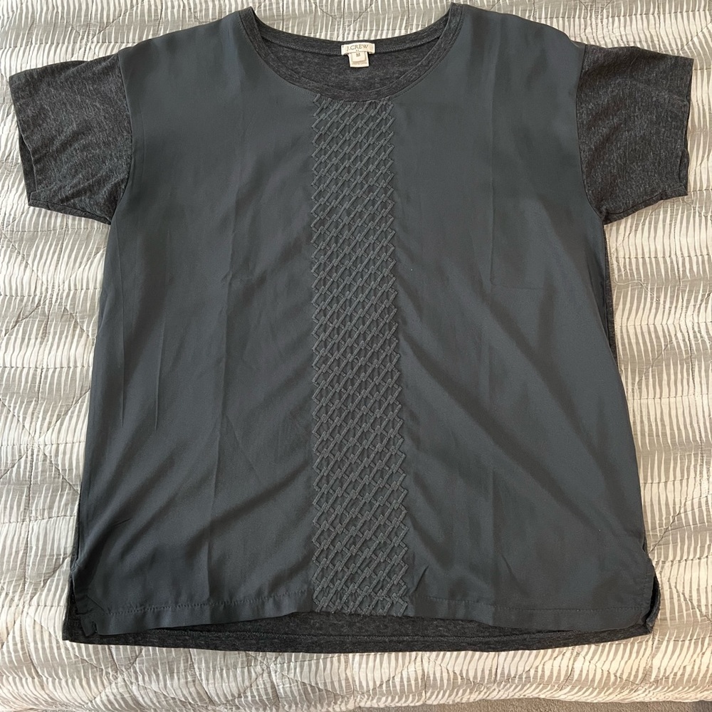 J.Crew grey cotton and silk-like t-shirt. Size medium.